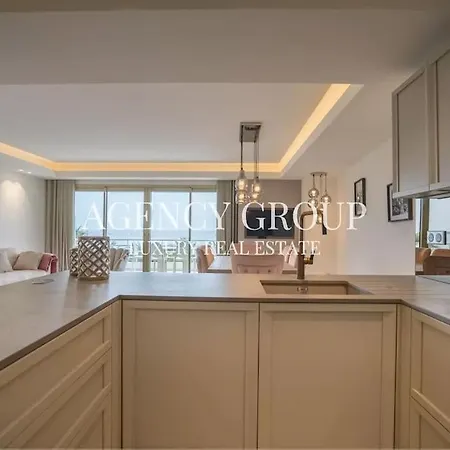 Croisette, 2 Chambres, Vue Mer Appartement Cannes